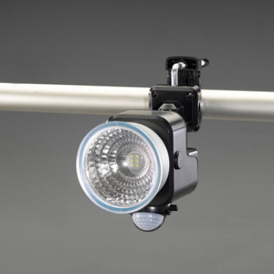 喜一 ESCO EA864CA-27B [単1x3本]ＬＥＤセンサーライト(電池式) 廣州藤野代理